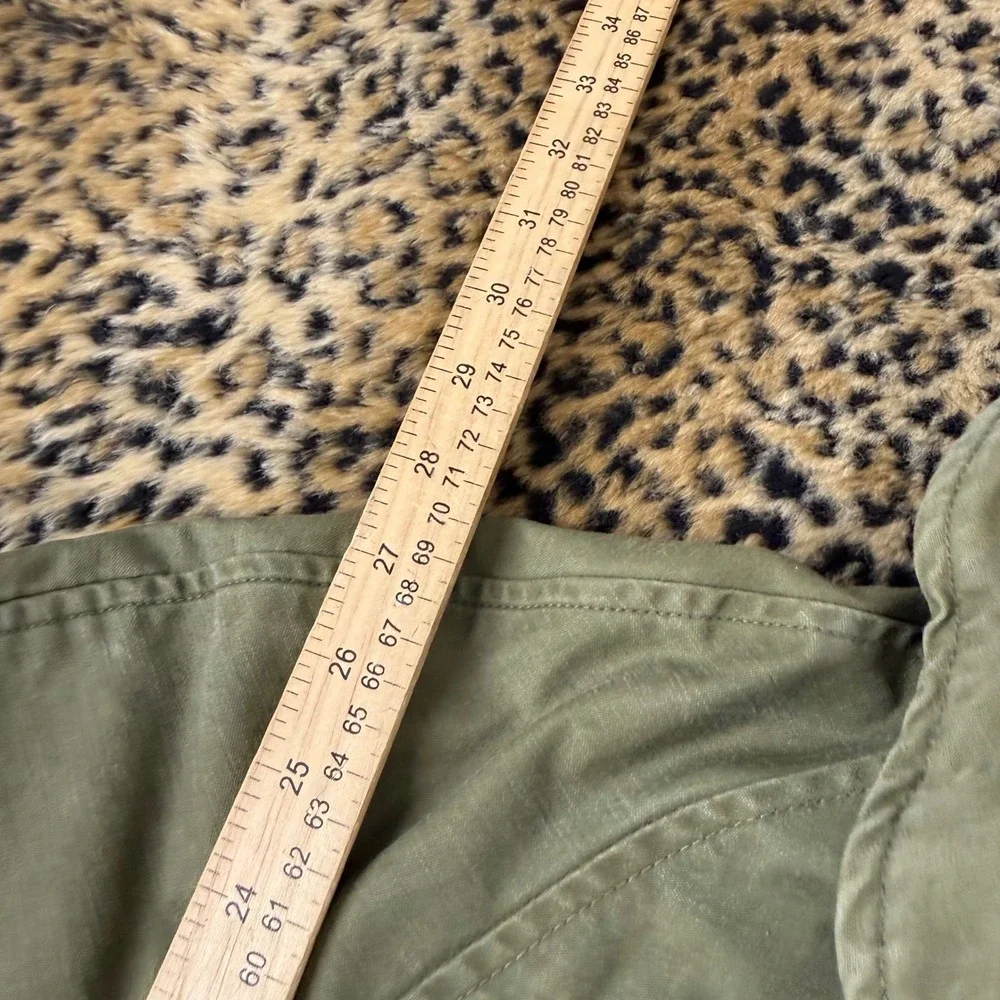 Vintage 1960s Vietnam War OG-107 Sateen Field Coat Medium Short Olive Green